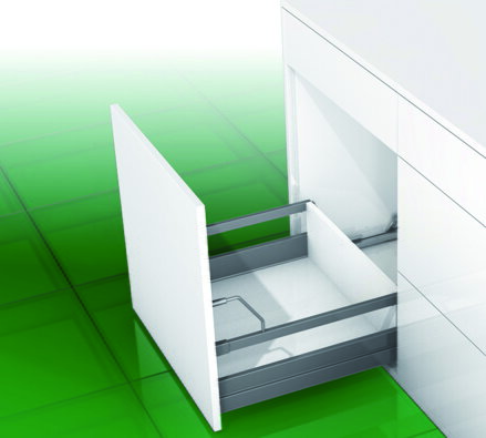 GR- Zásuvka Nova Pro ScalaH90/500/40kg Soft close, reling s podperou biela